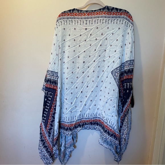 Duster - Picture 5 of 6